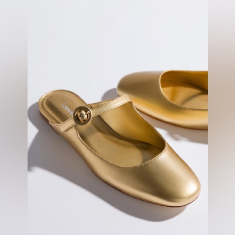 Larroude Blair Gold Flats Sz 6.5